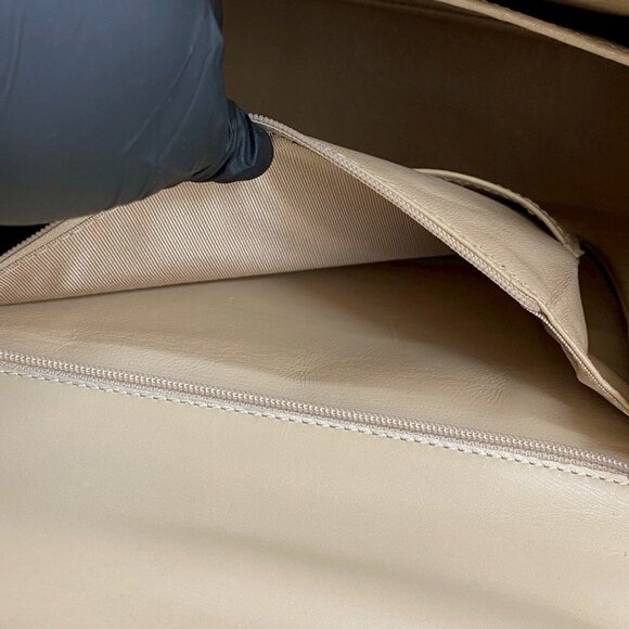 GUCCI Cream Leather Bamboo Bag - Picture 10 of 10